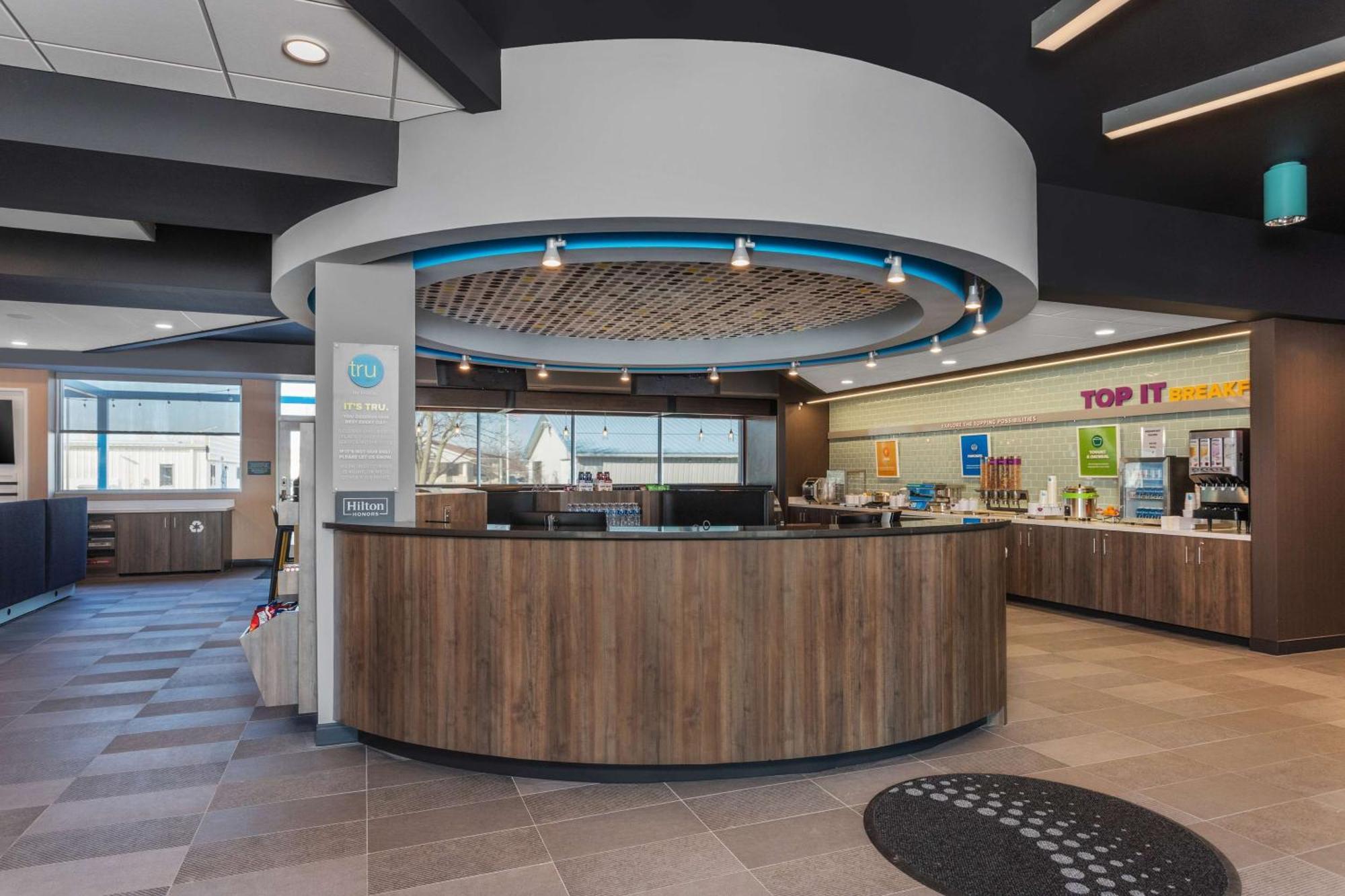 Tru By Hilton Janesville Exteriör bild