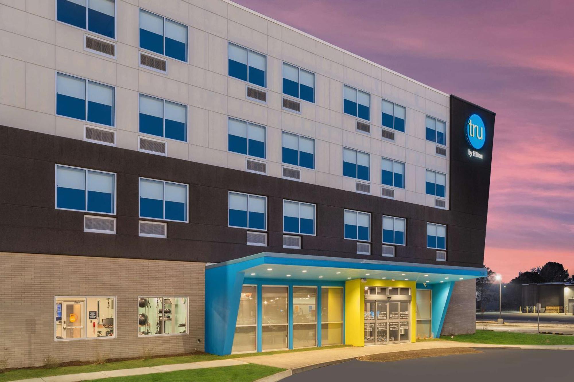 Tru By Hilton Janesville Exteriör bild
